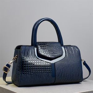 Nuevos bolsos de hombro de cuero PU acolchados a la moda de cuero de lujo al por mayor, monederos y bolsos de mano con patrón de cocodrilo para mujer 2025 - Product Image 6