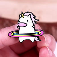 Le nouvel insigne d'épingles d'animaux chauds en gros personnalisé mignon coloré kawaii drôle pas cher arc-en-ciel dessin animé métal émail dur broche licorne