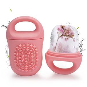 Rouleau de massage facial en silicone réutilisable pour le visage, avec moule ciblé pour le contour des yeux anti-rides - Product Image 1