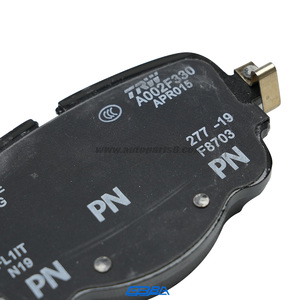 Plaquettes de frein arrière de rechange référence OE 4M0698451C, pièces de rechange pour système de freinage Bentley Bentayga 2018 - Product Image 4
