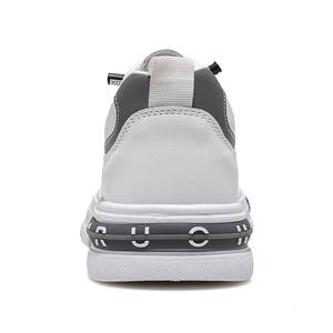 Vente en gros 2024 de chaussures en toile décontractées en cuir avec logo personnalisé pour l'extérieur nouvelle tendance baskets de loisirs noires pour hommes vêtements de sport - Product Image 4