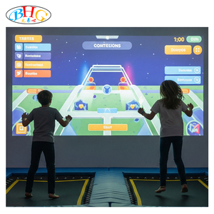 Tùy chỉnh AR Trampoline hệ thống trò chơi tương tác tăng cường thực tế chiếu cho sân chơi công viên chủ đề - Product Image 3