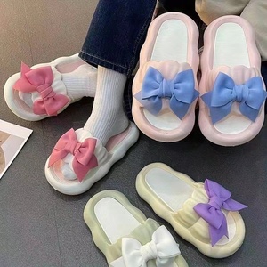 2023 pantoufles femme été extérieur porter sur le fond épais belle arc fée pantoufles bain intérieur antidérapant étudiants - Product Image 1