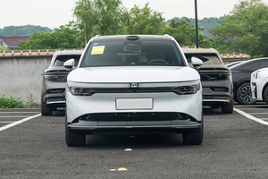 <span class=keywords><strong>2026</strong></span>年版 Zeekr 7X 高级电动SUV 四轮驱动 先进技术安全系统 601~700公里NEDC续航 城市移动出行 中国制造 - Product Image 2