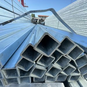 <span class=keywords><strong>Tube</strong></span> <span class=keywords><strong>carré</strong></span> en acier <span class=keywords><strong>galvanisé</strong></span> A36 4 x 4 pouces 32x32 35x35 55x55 <span class=keywords><strong>80x80</strong></span> 150 mm 50x50x3 mm 40x40x3 mm - Product Image 3