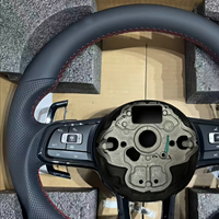 Volant de course à fond plat personnalisé pour Volkswagen Golf MK8 MK6 MK5 MK7 R avec cuir perforé et surpiqûres décoratives rouges