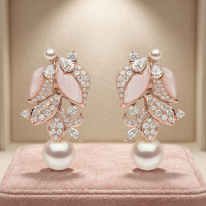 Boucles d'oreilles pendantes en or rose avec perles et design feuille pavée de diamants pour femme, bijoux de mariage, style luxueux - Product Image 3