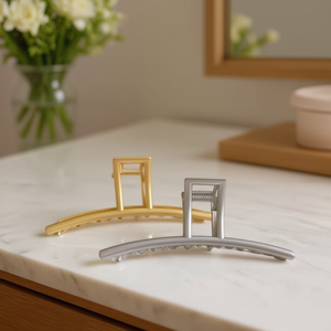 Fermaglio per capelli alla moda da 7,5 cm, in metallo oro e argento, rettangolare, per uso quotidiano da donna, accessorio di alta qualità - Product Image 3