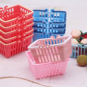 Xicheng casa de muñecas simulación comida y juego Mini plástico Rectangular cesta de la compra escena en miniatura <span class=keywords><strong>supermercado</strong></span> de mano - Product Image 4