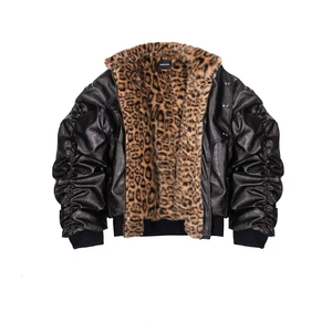 Giacca Vintage con Stampa Leopardata e Fibbia, Nera Invecchiata, Reversibile, Stile Streetwear, per Uomo e Donna, Modello Varsity - Product Image 4