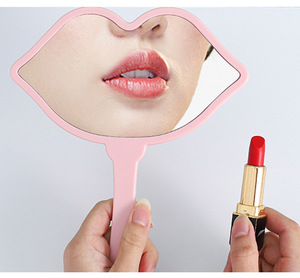 Saiyyi New Arrival Lớn Lip Hình Vanity Cầm Tay Gương Dễ Thương Miệng Lớn Thiết Kế Mỹ Phẩm Cầm Tay Trang Điểm Gương Biểu Tượng Tùy Chỉnh - Product Image 2