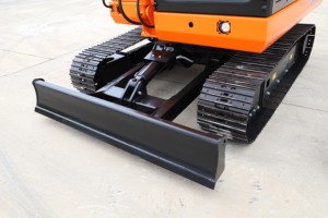 CDM6060W/CDM6060 G4 New 5ton 6 Ton 6.5 Ton Crawler Hydraulic Tractor With Steel <b>Track</b> - Product Image 6