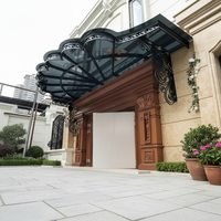 Système de Façade Ventilée en Acier Forgé avec Auvent en Verre pour Hôtels et Villas – Écologique et Anti-Corrosion
