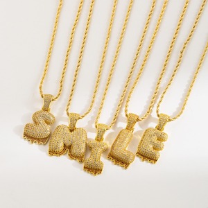 Cuivre matériel pendentif 26 lettres collier personnalité hyperbole hip-pop zircon collier mode moderne à la mode é<span class=keywords><strong>l</strong></span>égant bijoux - Product Image 5