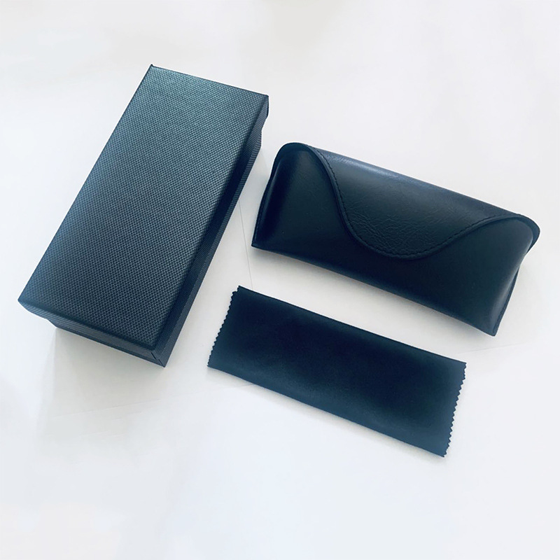 Set-senza occhiali da sole