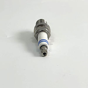 Bougie d'allumage en iridium de haute qualité neuve 0242235666 (1211273 7760383) pour <span class=keywords><strong>Aston</strong></span> <span class=keywords><strong>Martin</strong></span> ALFA ROMEO pour Mercedes-Benz 1 an - Product Image 6