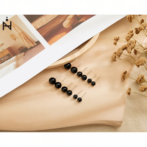 Ziinlife Juego de tres pares de aretes negros con perlas de imitación, diseño minimalista para mujer, uso diario, acero inoxidable - Product Image 2