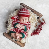 Tenue de Noël pour nouveau-né : Combinaison tricotée rouge Père Noël avec bonnet long, accessoire de séance photo de Noël, combinaison-pyjama en mohair pour nouveau-né