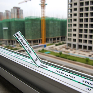 <span class=keywords><strong>Película</strong></span> de PE Negra y Blanca de Alta Viscosidad para Paneles de Cerca de Aluminio, <span class=keywords><strong>Película</strong></span> Elástica Suave para Perfiles de Aluminio - Product Image 6