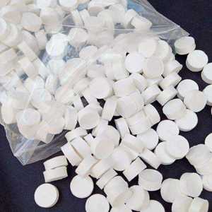 50 Toallitas Desechables Tipo Moneda, Toalla de Compresión Mini Portátil para Viajes, Adecuada para Viajes al Aire Libre, Barbacoa, Camping, Toalla Facial - Product Image 1