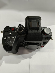 Appareil photo hybride professionnel Lumixs GH7 25,2 MP M4/3 sans miroir - Product Image 5