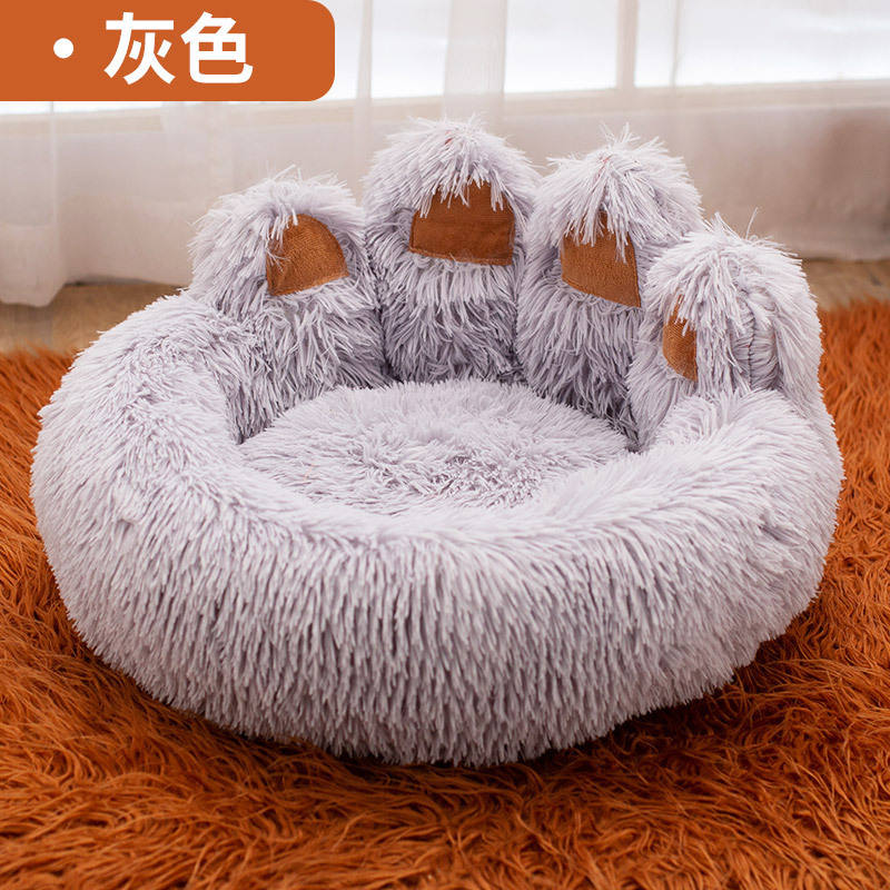 Nid de patte d'ours gris