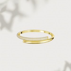 Conjunto de Joyería de Plata de Ley 925, Anillo y Pulsera, Excelente Regalo para Mujer - Product Image 3