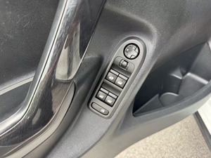 Citroën <span class=keywords><strong>C3</strong></span>-XR 2019, 1.6L, 6AT, Edición Enjoy, Volante a la Izquierda, 5 Asientos, SUV Pequeño de Gasolina - Product Image 4