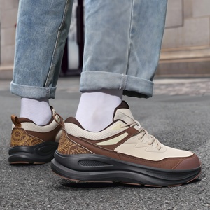 Vente en gros d'usine, baskets en cuir microfibre pour hommes grandes tailles, légères, douces, tendance, décontractées, chaussures de sport et de course - Product Image 4