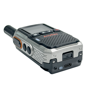 BL810 en stock antenne de communication instantanée radio à double canal talkie-walkie - Product Image 1