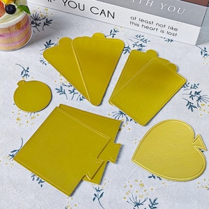 SunShine Hot Selling Gold Mini Triangle Cake Board Muffin Cake Board <b>Paper</b> Board With Handle <b>Grease</b>-proof - Product Image 5
