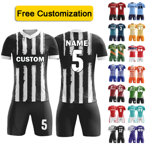 Maillot de football personnalisé avec logo, motifs et numéros, à séchage rapide pour hommes, de haute qualité, respirant, uniforme de football de grande taille - Product Image 1