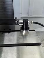 Mesin Bor dan Tap Otomatis Vertikal TD600 Pasokan Pabrik 20000rpm Spindle BT30 3 Axis Produktivitas Tinggi Presisi