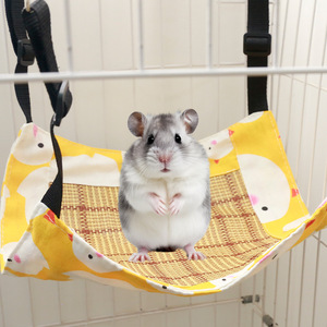 Pet Linen Hammock Green Bear One Size Fits All 29x29cm Durable <b>Small</b> Animal Bedding For Hamster Chinchilla Squirrel - Product Image 3