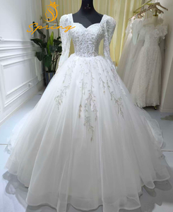 Robe de mariée de luxe S1362N, nouvelle version, style princesse, longue traîne, manches longues, perles lourdes, haute qualité, style féerique - Product Image 1