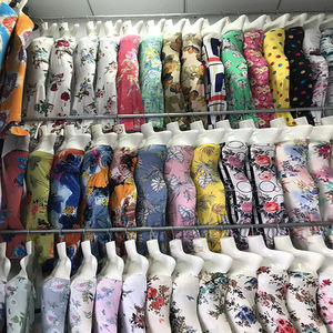 Stock de tela seersucker de poliéster estampado barato de china - Product Image 2