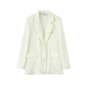 Blazer en satin beige champagne pour femme Runqi N9213, taille plus, anti-rides, couleur unie - Product Image 1