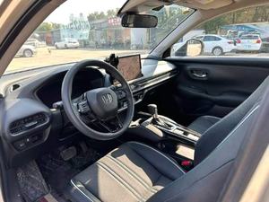 Honda HR-V 1.5 Edizione Jinrui SUV Usato Oro Chiaro 1.5L Aspirato Naturale CVT Automatico Assistenza alla Guida L2 Interni in Pelle <span class=keywords><strong>Auto</strong></span> Usate SUV - Product Image 4