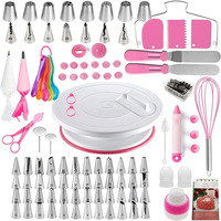 137-teiliges Tortendekorations-Set mit Drehbarem Tortenständer, Spritztüllen, Spritzbeuteln, Schaber, Spatel, Schneebesen - Backzubehör im Großhandel