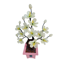 Jade blanc naturel sur le thème des orchidées sculptant l'artisanat en cristal tissé à la main pour la décoration de la maison