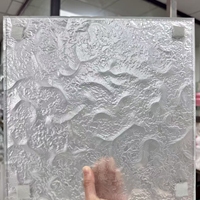Panneau en verre artistique OEM 8mm 10mm 2800*1500mm, coulé à chaud et trempé en four, pour dessus de table, cloison et décoration d'armoire