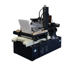 آلة تشكيل بالتفريغ الكهربائي CNC من نوع Charmilles بسعر منخفض - Product Image 3