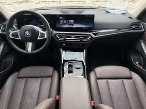 Auto Usata di Tendenza: <span class=keywords><strong>BMW</strong></span> <span class=keywords><strong>i3</strong></span> eDrive35L 2022 Berlina Elettrica Lusso 286 CV, Guida a Sinistra, Ottime Condizioni - Product Image 2