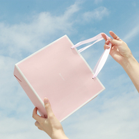 Nouveau design, logo et taille personnalisés, couvercle d'emballage cadeau de luxe recyclable et boîte de foulard en soie de base