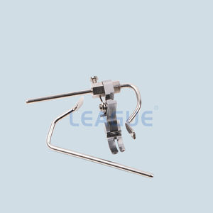 P723 퀼터풋(오른쪽 및 왼쪽 가이드 포함) 싱글 니들 록스티치 재봉틀용 - Product Image 1