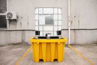 100% Virgin LLDPE Industrial IBC Tanques Paletas de plástico de una cara con estilo europeo Tipo de entrada de 4 vías