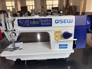 Máquina de Coser Industrial QS-9900-D4 de Una Sola Aguja con Cortahilos Automático, Elevador de Pie Automático y Gancho Estándar - Product Image 2