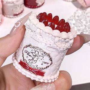 Flower Knows Strawberry Cupid Cake Lip Mud Matte Velvet Exclusive Lip Cream 9 Warna Lip Cream dengan Kuas - Product Image 6