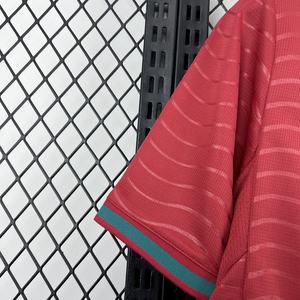 Jersey Kandang Merah Portugal Dewasa Pria 2026, Seragam Sepak Bola Fans/Pemain 1.1, Perlengkapan Sepak Bola Klasik Turnamen Utama Terakhir CR7. - Product Image 2