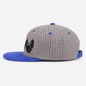 Gorra de Béisbol de 6 Paneles de Gamuza Sintética con Logotipo Personalizado T&L, con Estampado en Relieve, Cierre Trasero Ajustable, Estilo Casual Urbano - Product Image 4